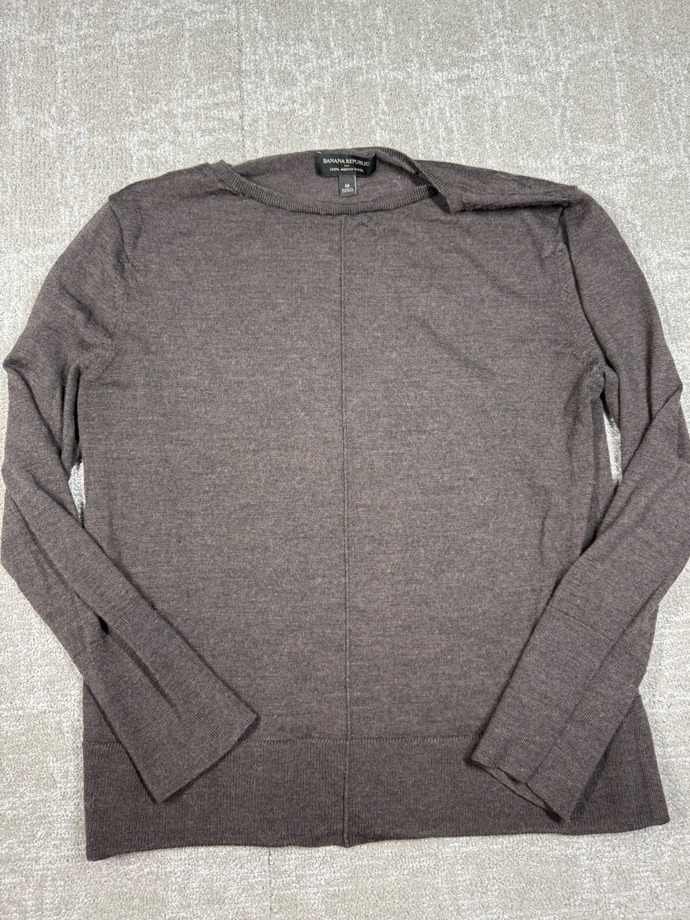 Banana Republic 100% Merino Wool Light Weight Crewneck Sweater Size M
